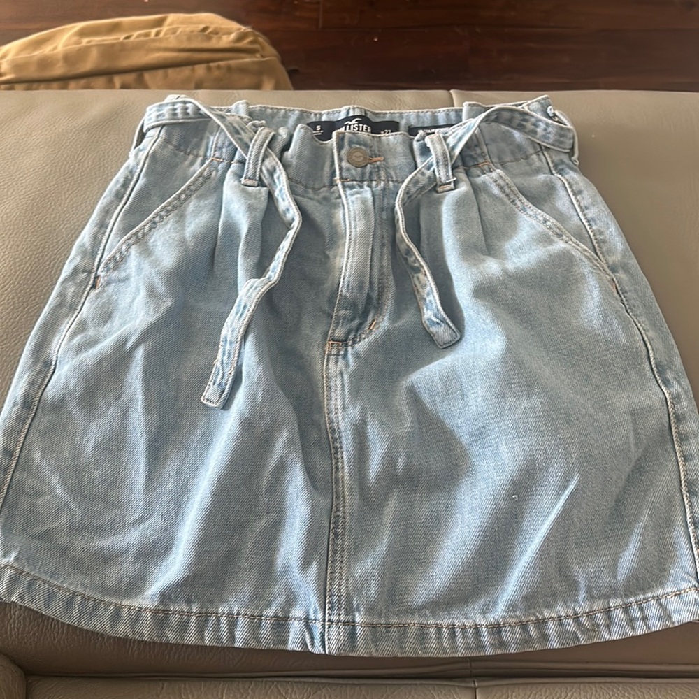 Hollister Jean skirt